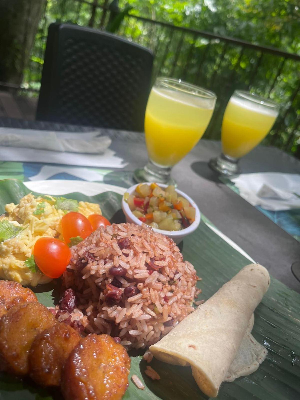 Ukinca B&B Uvita Eksteriør billede